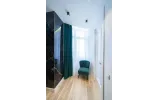 Review's photo